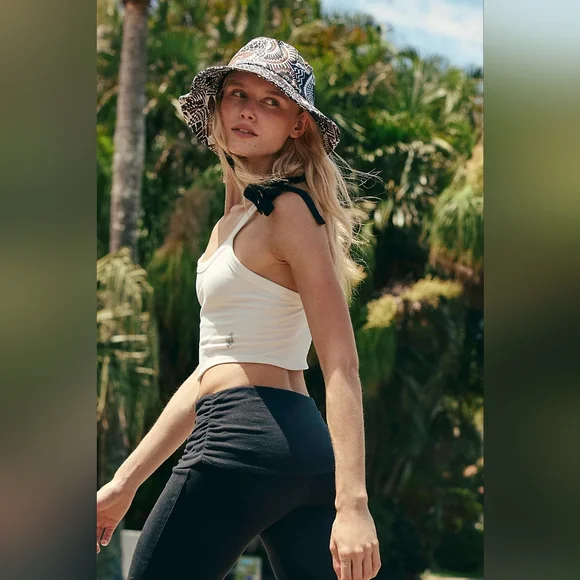 NWTFREE PEOPLE Movement Aced Pants Ruched Waist Yoga Pants Black Size XS - Picture 4 of 13